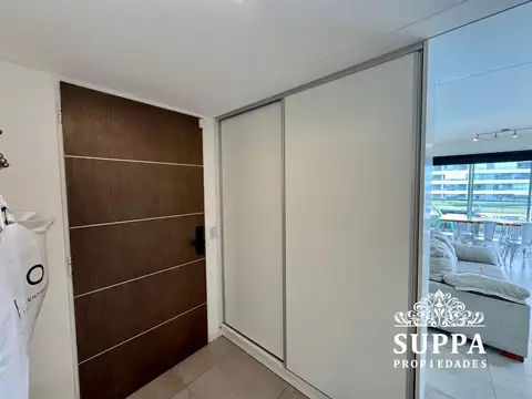 3 AMBIENTES  EN VENTA - HERMOSA vista a la Laguna