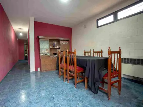 CASA CON GALPON EN VENTA 3 DORMITORIOS BERMUDEZ