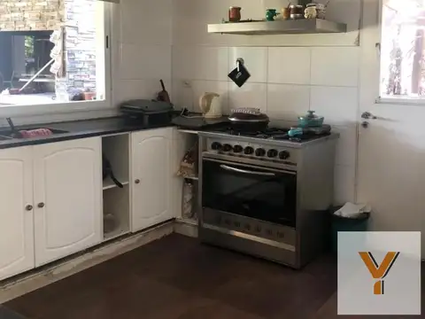 Casa en venta - 2 Dormitorios 2 Baños - Baradero