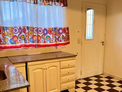 Depto Tipo Casa 3 ambientes con 1 baño