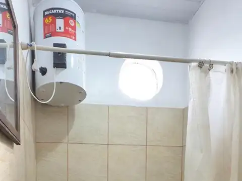 Local en Alquiler en Parque San Martín, $ 320.000