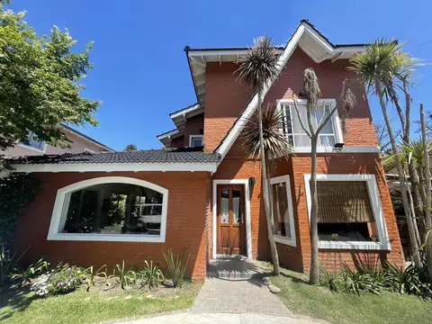 CASA | 6 AMBIENTES | PISCINA | QUINCHO | COCHERA DOBLE | LA CASCADA PILAR