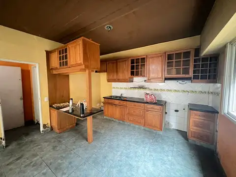 Casa en Venta en Valentin Alsina, USD 150.000