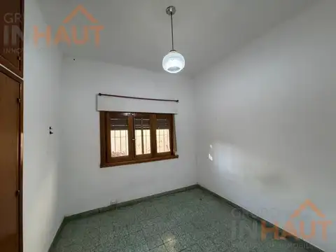 Casa en Allen esquina Misiones y Tucuman