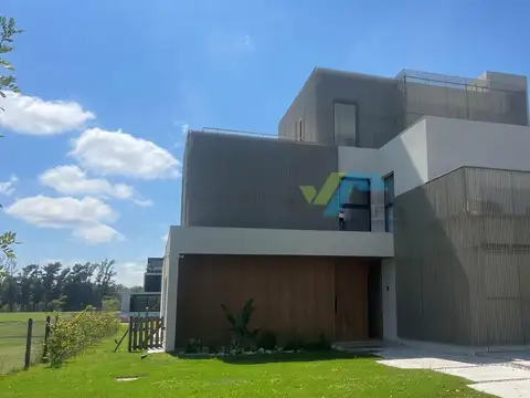 Casa  en Venta en El Yacht, Nordelta, Tigre