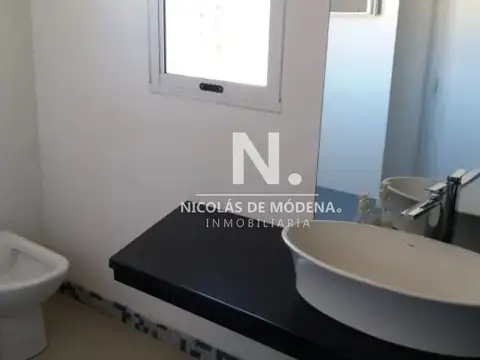 CASA FRENTE AL MAR CON VISTA UNICA