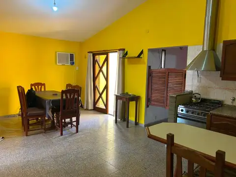 Venta de 2 casas Arguello Recta Martinolli