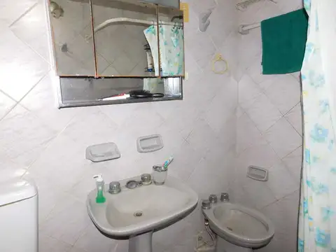 VENTA PH 3 AMB, LOCAL, TERRAZA, JARDÍN- HURLINGHAM