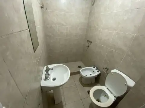 DPTO DE 1 DORM PRIMER PISO EN MONTE VERA