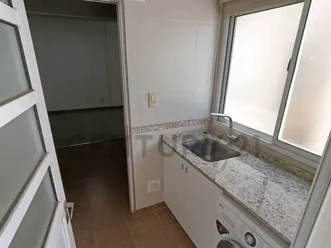 SE VENDE DEPARTAMENTO CÉNTRICO EN RAFAELA DE DOS DORMITORIOS