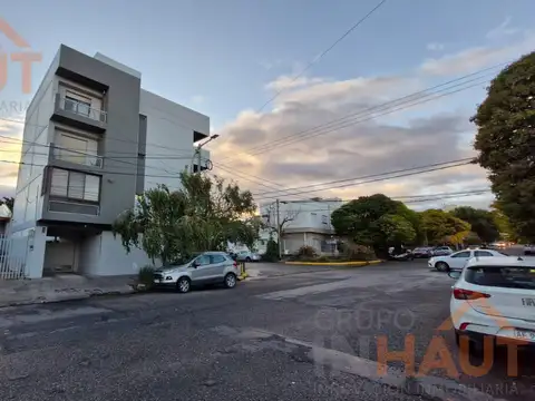 Cochera Brentana y Elordi, Neuquén Capital