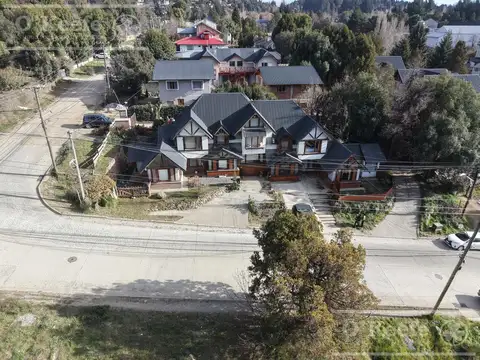 Depto Tipo Casa en Venta con 1 cocheras