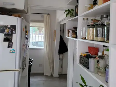 Departamento en Venta en San Isidro Vias / Rolon, USD 198.000