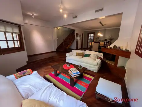 Alquiler casa amoblada 5 ambientes con jardin