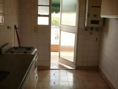 Departamento en Venta en Flores, USD 130.000