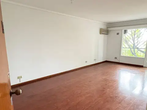 Avenida Avellaneda 2500, Piso 4