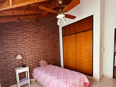 Casa en venta country Club banco provincia sobre un lote