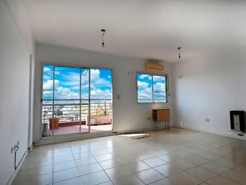 Venta  SEMIPISO 2 AMB con COCHERA y BALCON TERRAZA