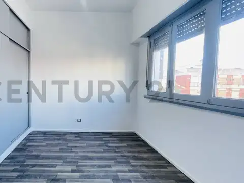 Venta departamento 4 ambientes con terraza propia - Escucha ofertas- Financiación directa