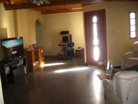 VIAMONTE, GRAL. 1500