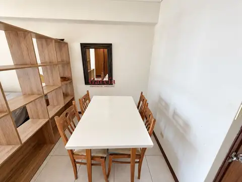 Gascon 1400, Piso 4