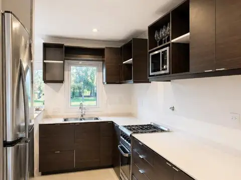 CASA 4 AMBIENTES BARRIO ARENAS DEL SUR