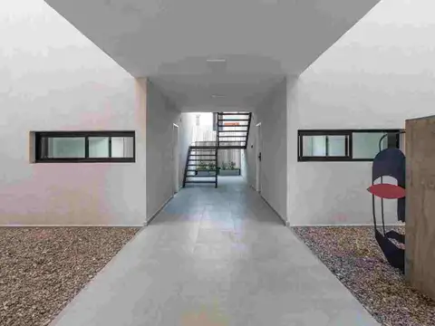 Depto Tipo Casa 5 ambientes con 2 baños