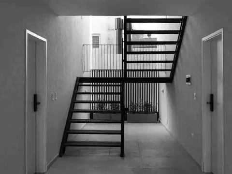 Depto Tipo Casa en Venta 16 años