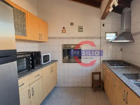Galpon en Venta 37  mts Fondo