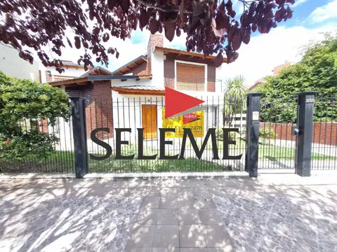 Alquiler de Casa 3 DORMITORIOS en Santa Genoveva, Neuquén