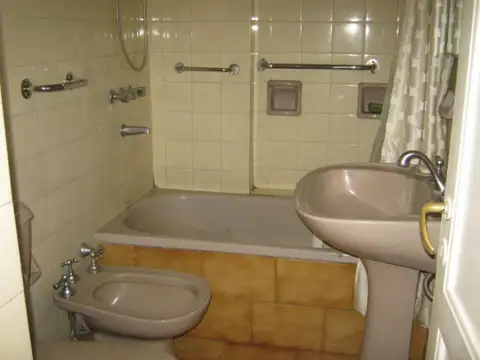 Departamento en Venta en Villa Pueyrredon, USD 95.000