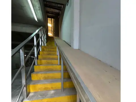 DEPOSITO EN ALQUILER VILLA MAIPU