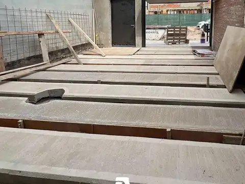 Depto Tipo Casa en Venta de 3 ambientes