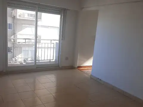 Dos ambientes al frente apto profesional Ramos mejia norte