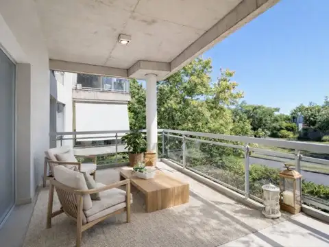 Departamento en Venta con 2 cocheras