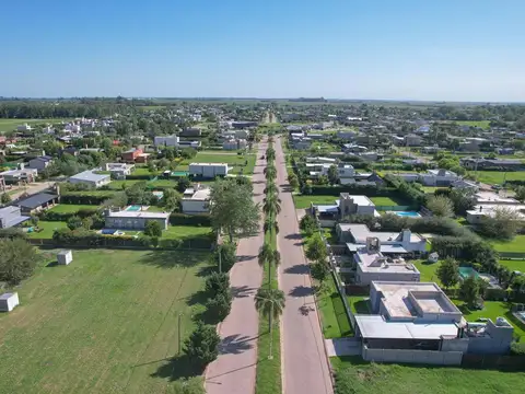 TERRENO EN VENTA  EN ACEQUIAS DEL AIRE - ROLDÁN
