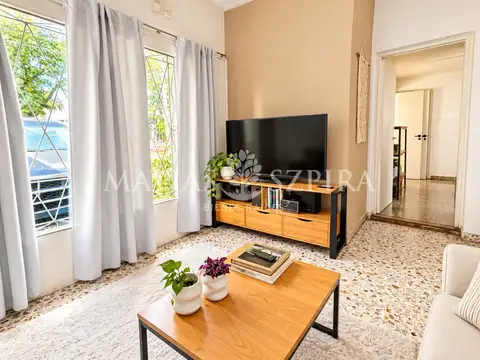 Casa 6 ambientes con 3 baños