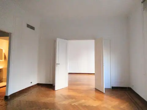 Departamento en Alquiler 80 años