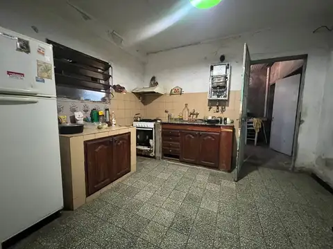 Casa 3 ambientes con 1 baño