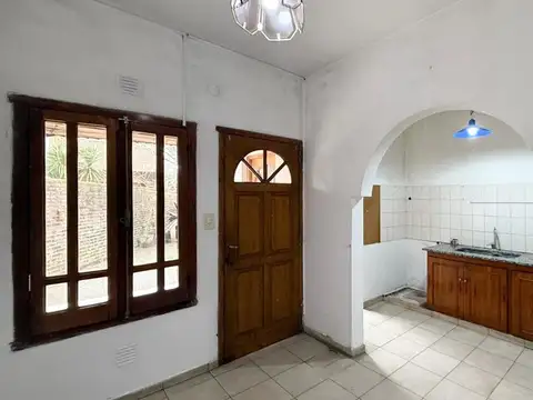 Depto Tipo Casa 3 ambientes con 2 baños
