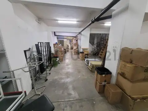 Depósito o Local Comercial en Once | PB y Subsuelo a metros de Av.Corrientes