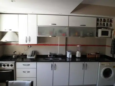 Departamento 4 ambientes con 2 baños