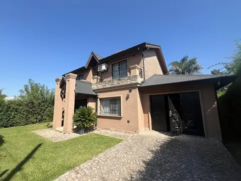 Casa impecable con pileta