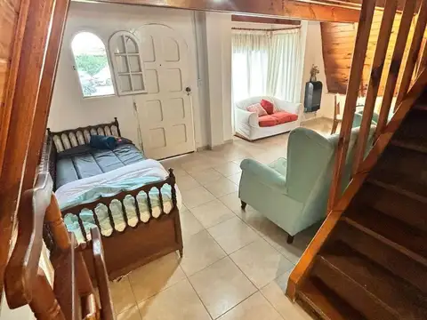 Autopista Dellepiane 200