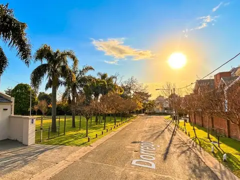 Dorrego 1800