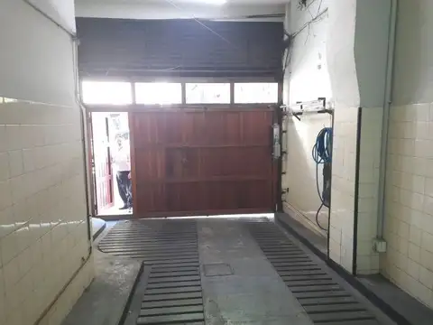 Cochera cubierta en Venta en Recoleta - Oportunidad!