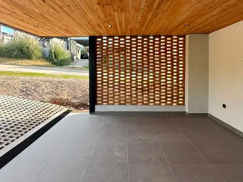 Casa en Venta en La Calera, USD 290.000