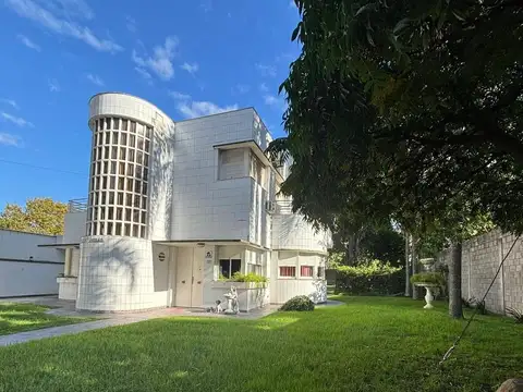 Casa en Venta en San Miguel, USD 3.100.000