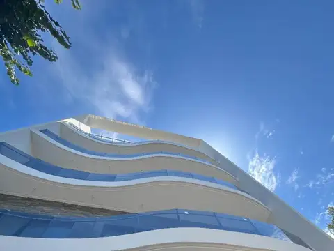 Adrogue inmejorable ubicación semipisos en construcción
