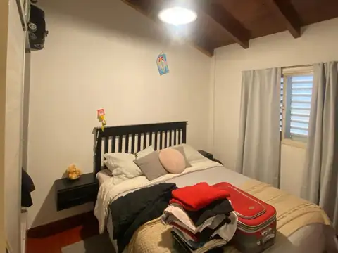REMAX VENDE CASA 3 DORMITORIOS